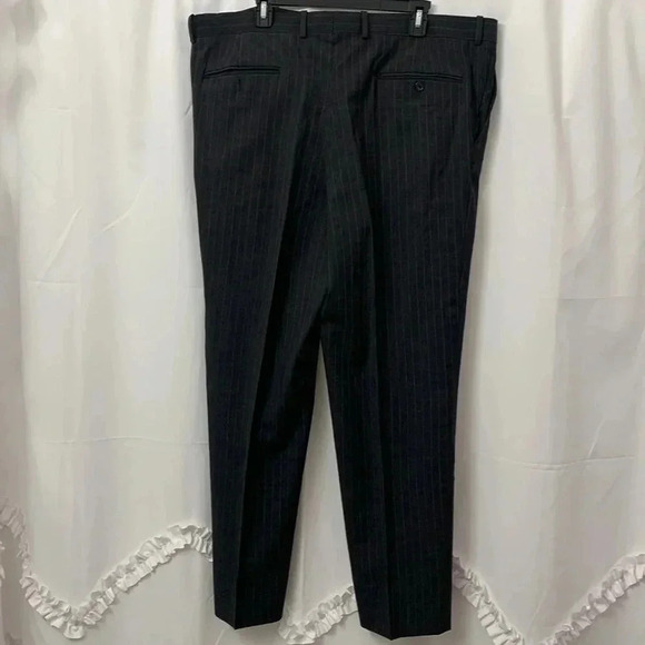Men’s Joseph & Feiss Gray Pin Striped Suit Size  42 EUC - Picture 4 of 16